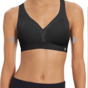 Women’s sports Bra 34 DD